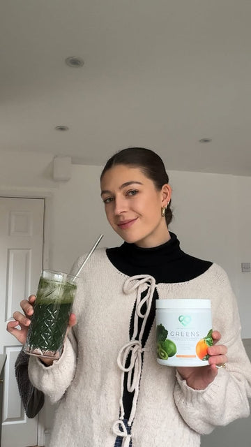 @jasminenutrition_ with Organic Greens